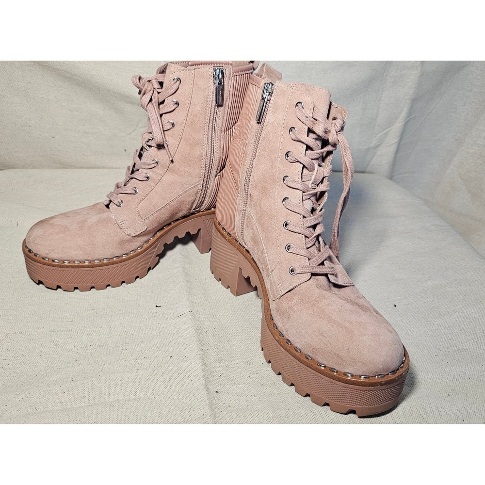Vince Camuto Movelly Blush Pink Suede Combat Lug Sole Boots 7.5M MOVELLY zip up